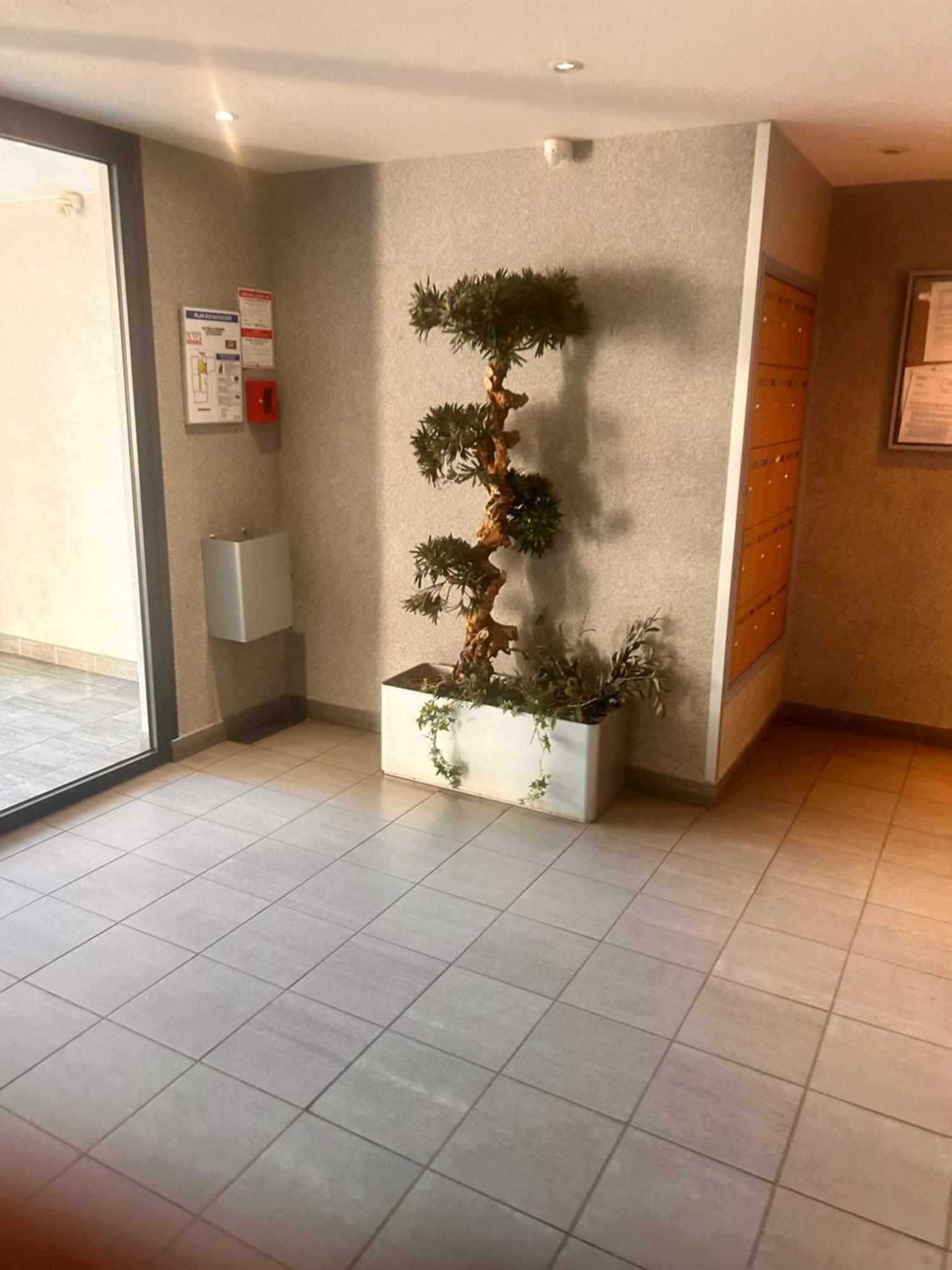 Chambre Prive Classe 빌뢰르반 외부 사진